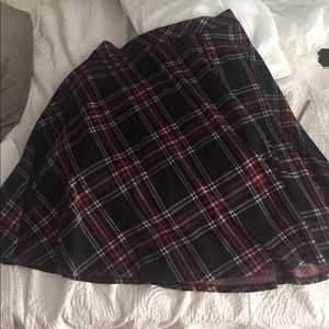 High waisted plaid skirt